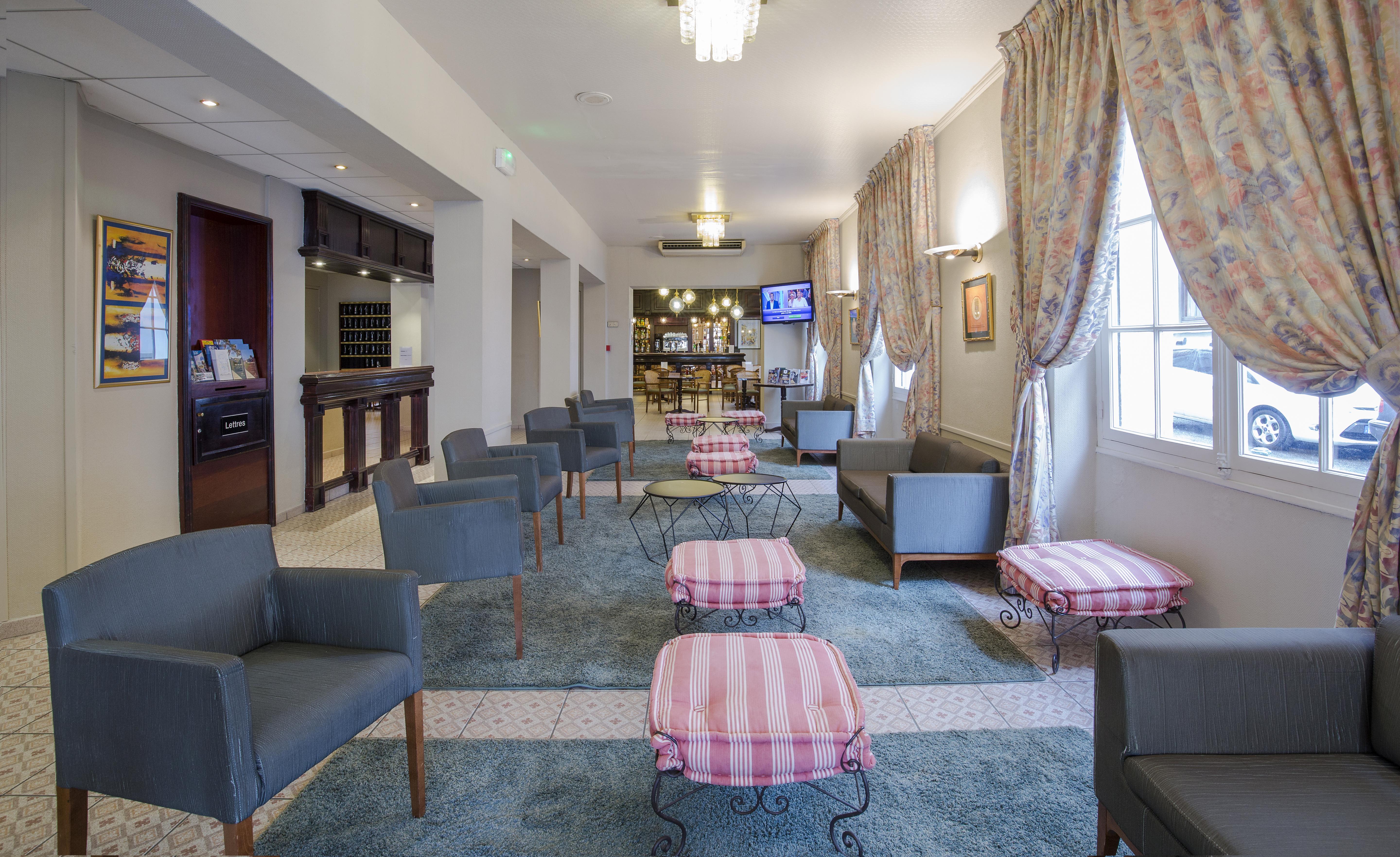 Hotel Aneto Lourdes Exterior foto