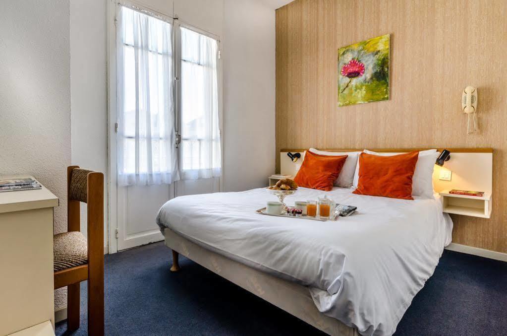 Hotel Aneto Lourdes Exterior foto